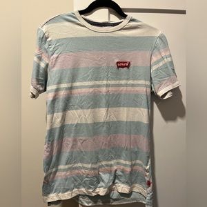 Striped Levi’s tshirt